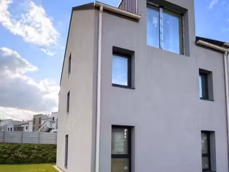 appartement 3 pièces 82 m²