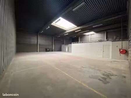 entrepôt avec bureaux à louer - sud rouen