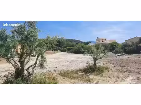 terrain à bâtir de 458 m² à caromb (84)