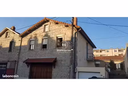 maison 7 pièces 142 m²