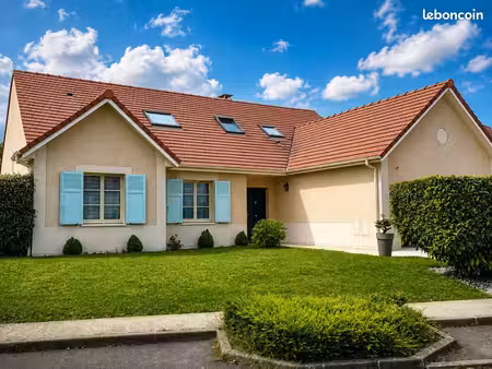 maison familiale 6 chambres 192m²