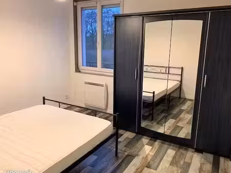 appartement t2 32m2 nemours centre-ville  670 euros/mois ref : chlrnem1