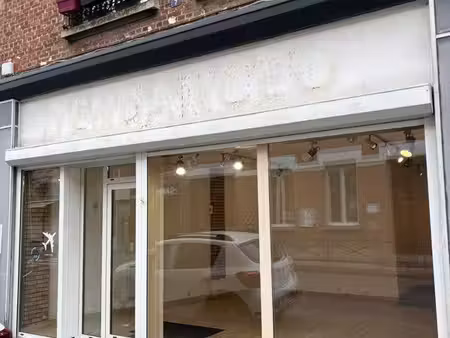 particulier loue un local commercial  bureau ou profession libérale entièrement rénové au 