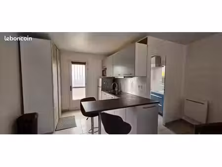 studio meublé de 25m2 dans petite copropriété en zone calme sur champs sur marne