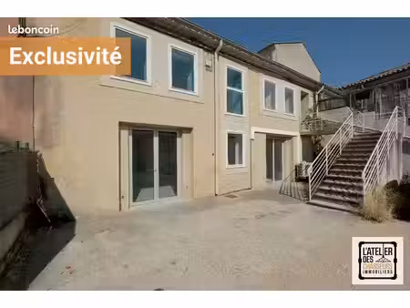 local 69 m² orange