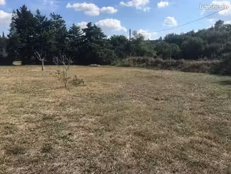 terrain 1 000 m² draguignan