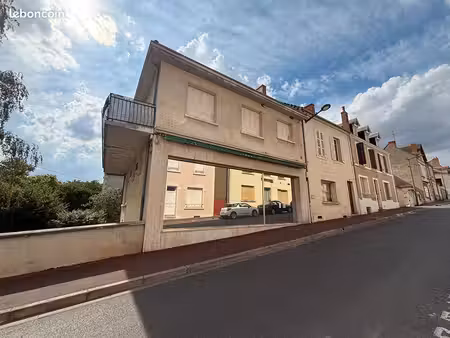 immeuble 8 pièces 260 m²