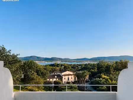 rare duplex résidence p&v les parcs de grimaud