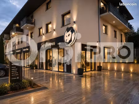 local commercial 180 m²