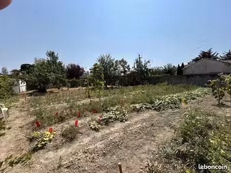 terrain à bâtir de 326 m2 au prix de 391000 à les sables-d'olonne