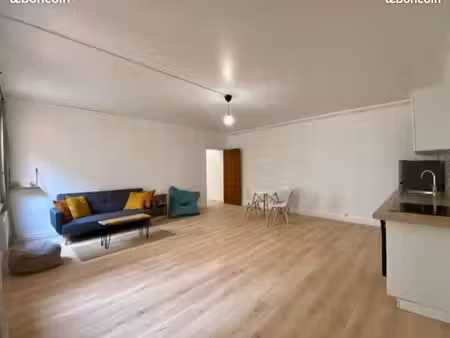 appartement 60 m² – 2 chambres – vallon-pont-d’arc