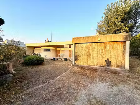maison 5 pièces de 199m2 sur une parcelle de 968m2