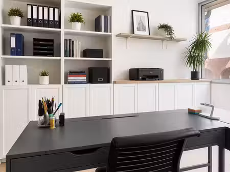 bureau privatif 20m² – hypercentre de troyes