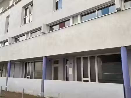 local professionnel à louer - saint-nazaire (44) - 845€