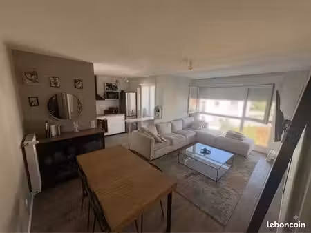 sous-location meublée t3 63 m² avec loggia – métro romainville carnot – dispo 3 septembre