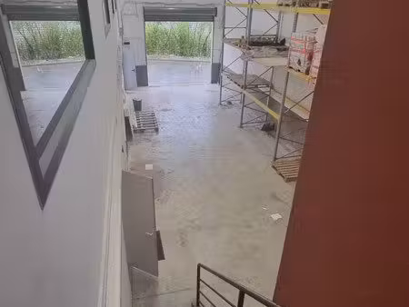 dépôt et bureau zone plaisance narbonne