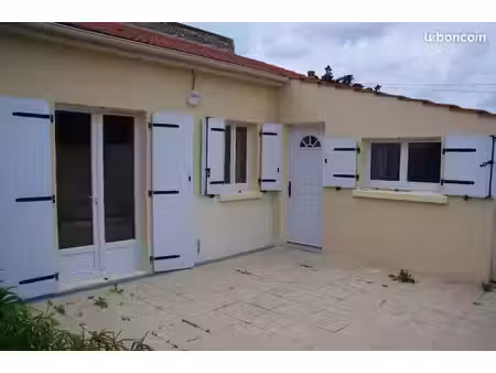 loue f2 maison