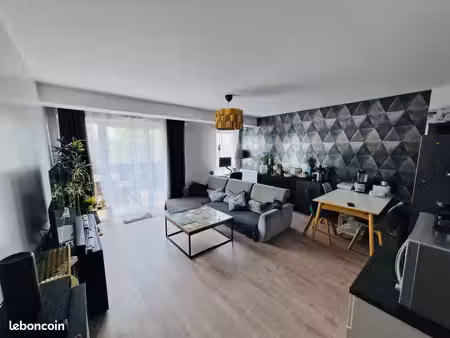 t4 appartement 4 pièces – lumineux et sans vis-à-vis – 87 m²