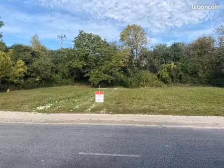 terrain 1 495 m² saint benoit sur seine