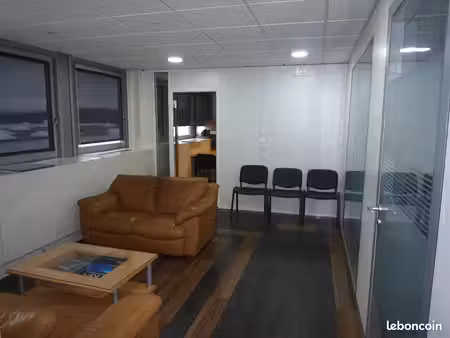 bureaux à louer 12 à 92 m² – zfu – direct propriétaire