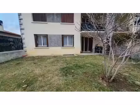location appartement 4 pièces 96 m² à tarascon-sur-ariège (09400)