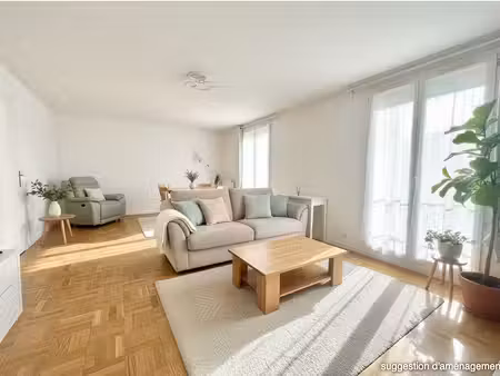 maison 5 pièces-4 chambres-garage-jardin avec cabanon
