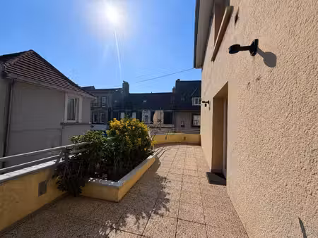 le portel centre ville/proche plage terrasse et garage