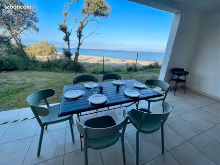appartement t3 pied dans l'eau  piscine  parking