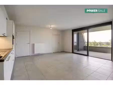 appartement d'une chambre prêt à emménager avec terrasse à m