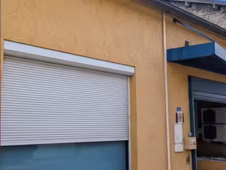 local commercial a louer centre de bourgoin