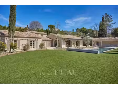 maison de luxe à vendre à maussane-les-alpilles