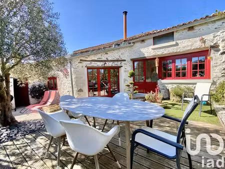 maison à vouvant (85120)