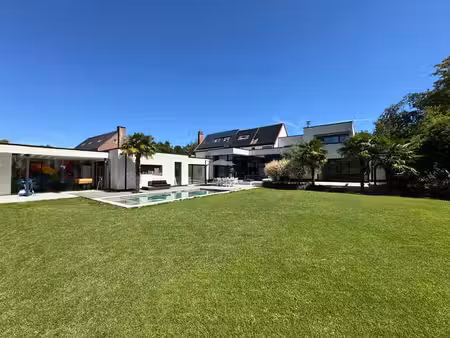 magnifique villa contemporaine entièrement meublée
