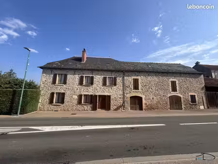 maison 5 pièces 158 m²