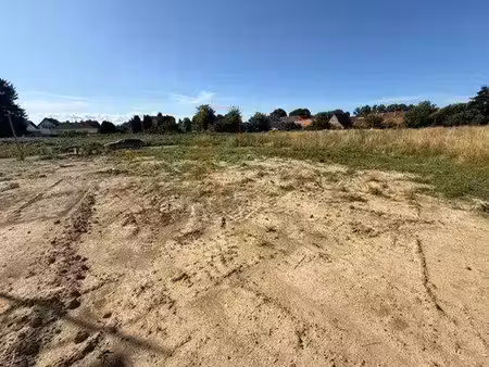 terrain constructible viabilisé à vendre