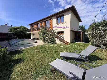 villa 6 pièces 184 m²