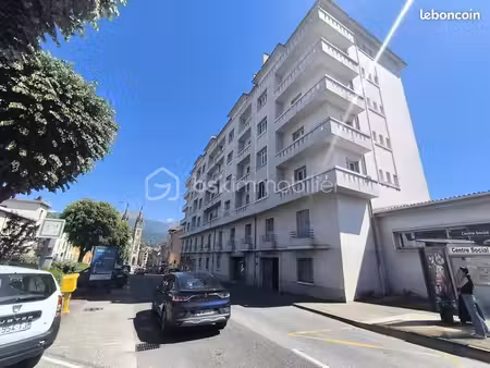 appartement 3 pièces 51 m²