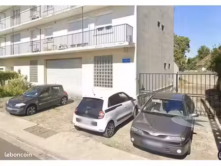 local 300 m² drancy
