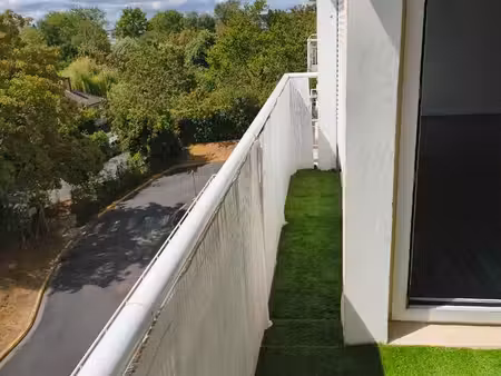 ​[vente particulier à particulier] t3/t4 lumineux de 61 5 m² avec balcon & vue parc – 212 