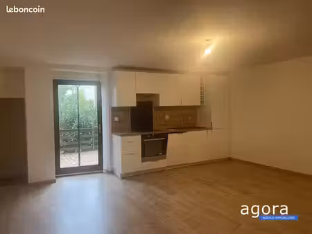 maison de ville 3 pièces 100 m²