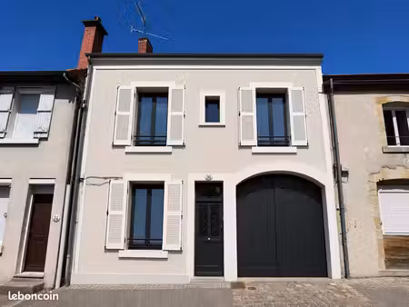 immeuble 300 m² vierzon