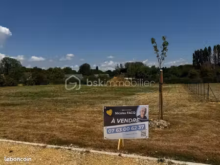 terrain 1 130 m² vinon