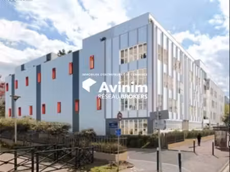 local 8663 m² nanterre