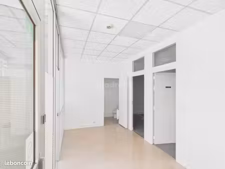local commercial 95 m²