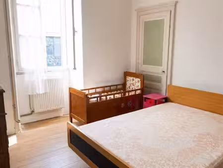 appartement 3 pièces 54m2 à rénover