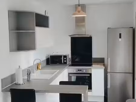 47m2 hyper centre évreux avec balcon/parking/cave