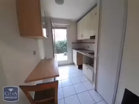 appartement à louer 2 pièces 52.1 m² - le plessis-robinson (92) - 1 142€