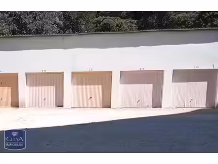 parking à louer - nîmes (30) - 100€