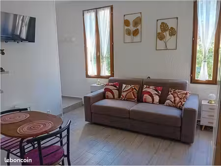 studio 1 pièce 19 m²