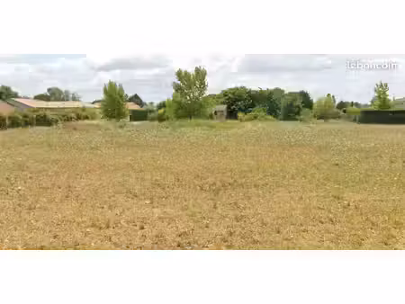 terrain 1 100 m² leguevin